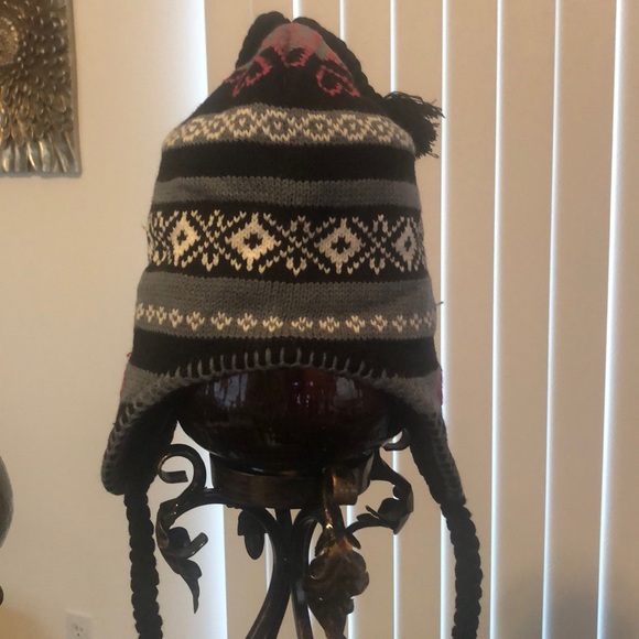 Warm hat - Picture 2 of 7